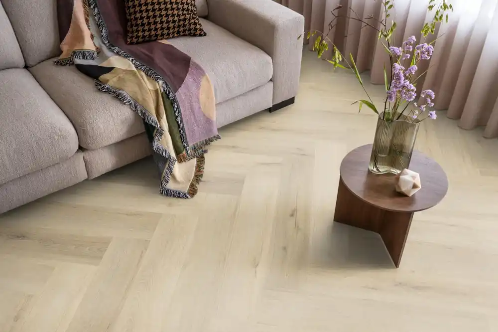 YUP XL Greenford herringbone click SRC warm beige Populair