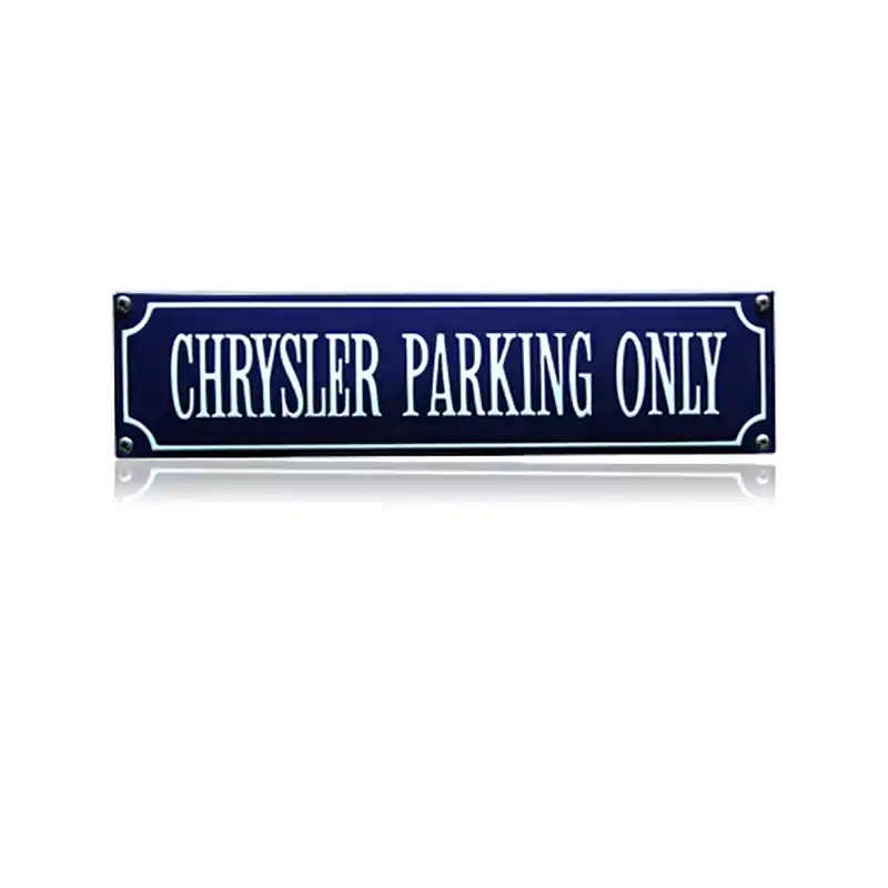 SS-16 emaille straatnaambord ‘Chrysler parking only‘ Veilige Betaling