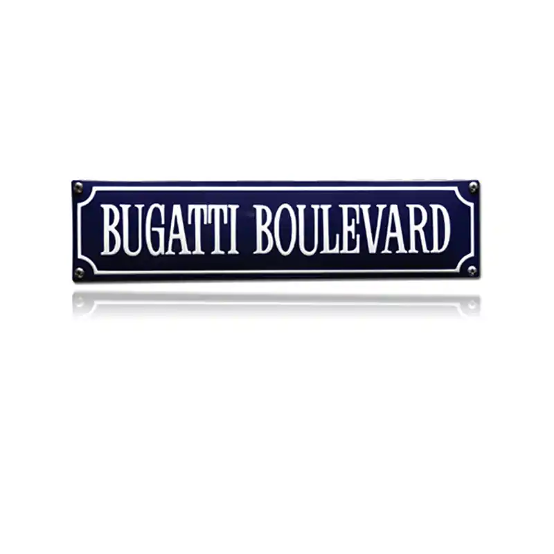 Merkproduct SS-12 emaille straatnaambord ‘Bugatti Boulevard‘