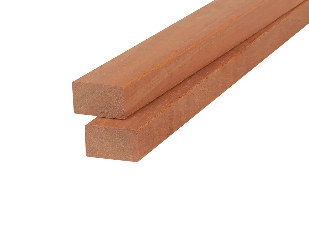 Direct Beschikbaar Hardhout Azobe Regel 4.5 x 9.5 cm (45 x 95 mm) Geschaafd - Lengte 400 cm