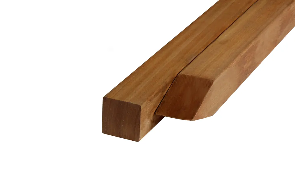 Hardhout Angelim Vermelho Paal 6.8 x 6.8 cm (68 x 68 mm) Geschaafd - Lengte 400 cm Seizoensaanbieding