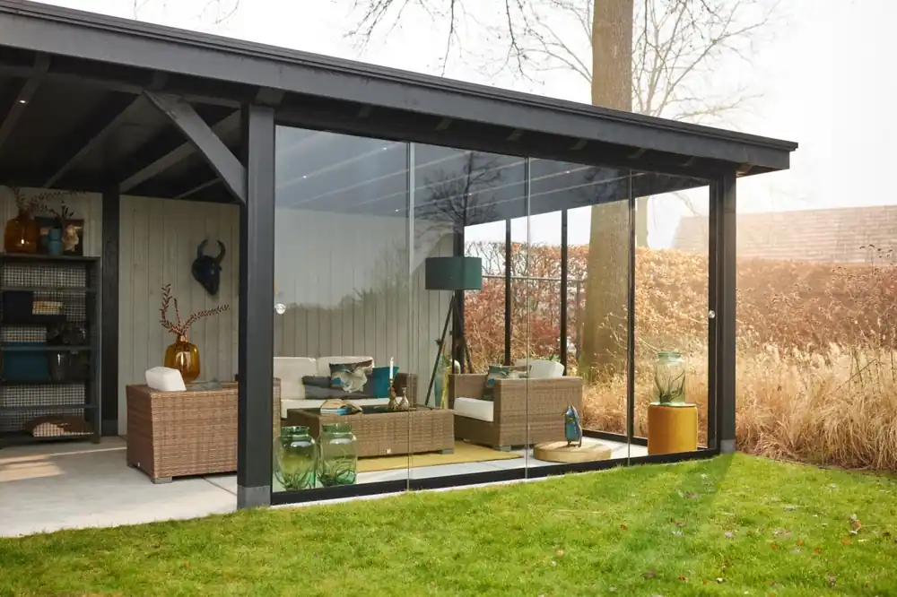 Voordeelprijs Daktrim koppelstuk aluminium zwart tbv 4 x 4 cm