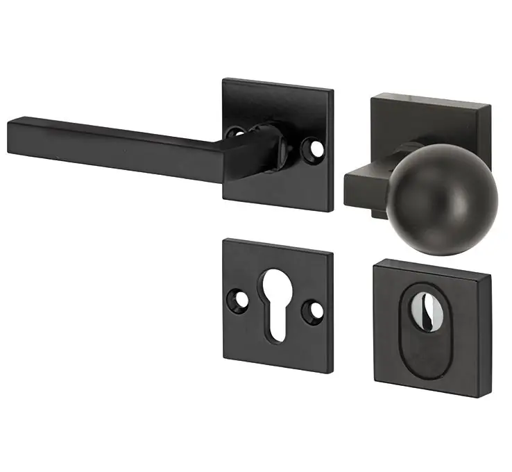 Betrouwbaar SKG3 knop/kruk op rozet Kare links + kerntrekbeveiliging mat zwart