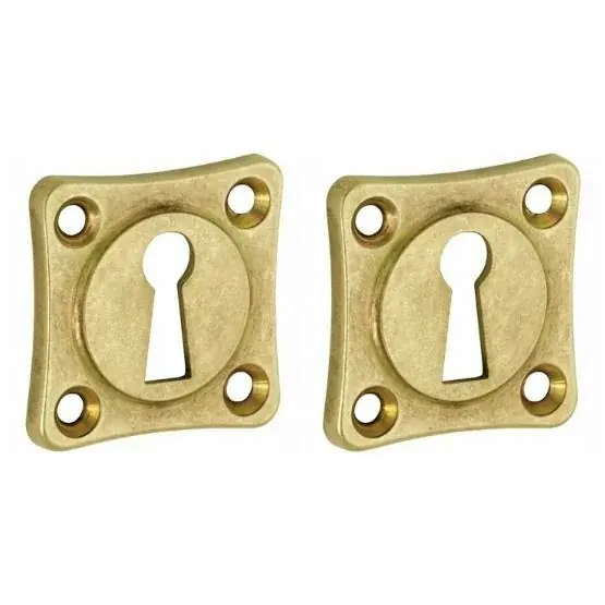 Actieprijs Set van twee sleutelplaatjes vierkant 38 mm messing antiek