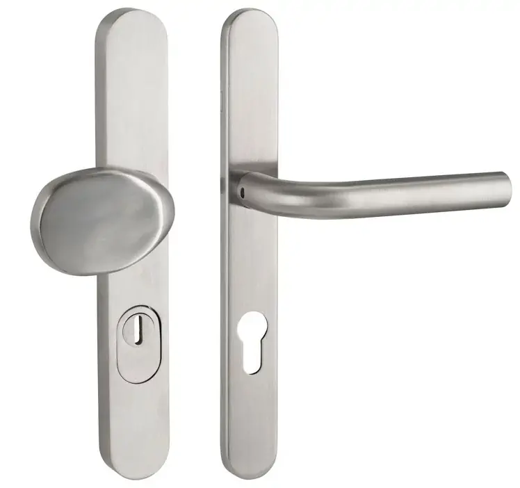SKG3 PC72 knop/kruk L op ovaal smal schild PRIO + kerntrekbeveiliging rvs Superprijs