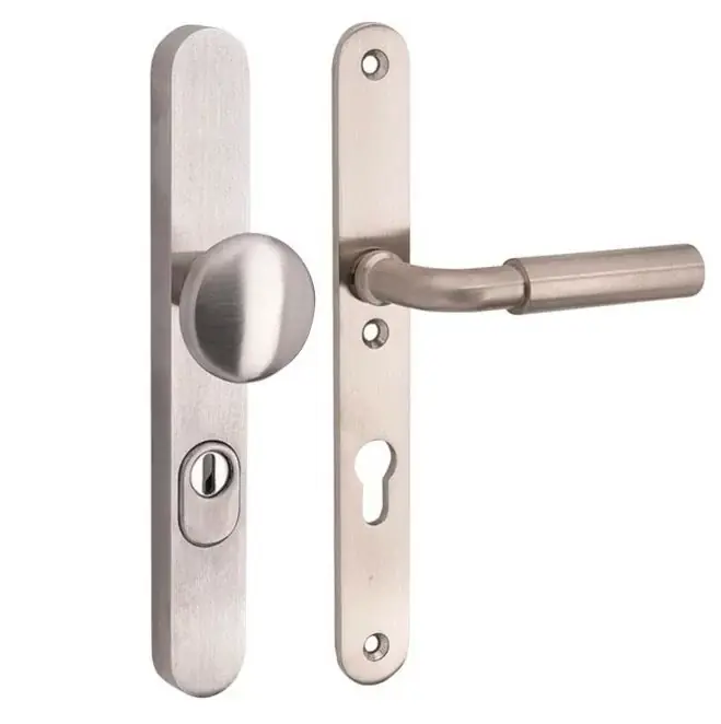 Merkproduct SKG3 PC92 knop/kruk op smalschild Frankfurt rechts + kerntrekbeveiliging mat nikkel/mat nikkel PVD