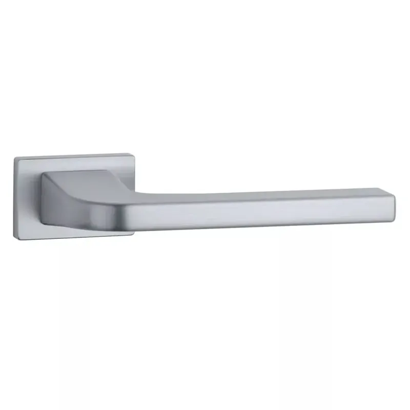 Exclusieve Aanbieding Aprile Massieve Deurkruk Ismena Mat Chroom Op Rechthoekig Rozet